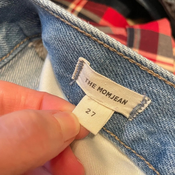 Madewell The Mom Jean Size 27 Blue Denim Distressed High Rise Comfy Stylish - Picture 4 of 5